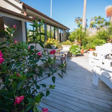 Terry And Cindy'S Bed And Breakfast Auckland Bagian luar foto