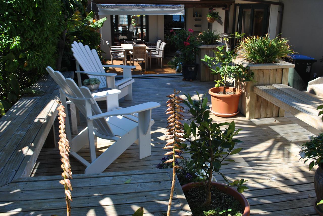 Terry And Cindy'S Bed And Breakfast Auckland Bagian luar foto